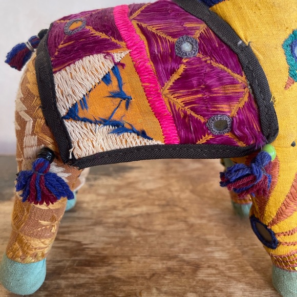 HANDMADE INDIAN HORSE DECOR 1970s Exceptional Detail Embroidered Beaded Mirrors - Picture 6 of 11